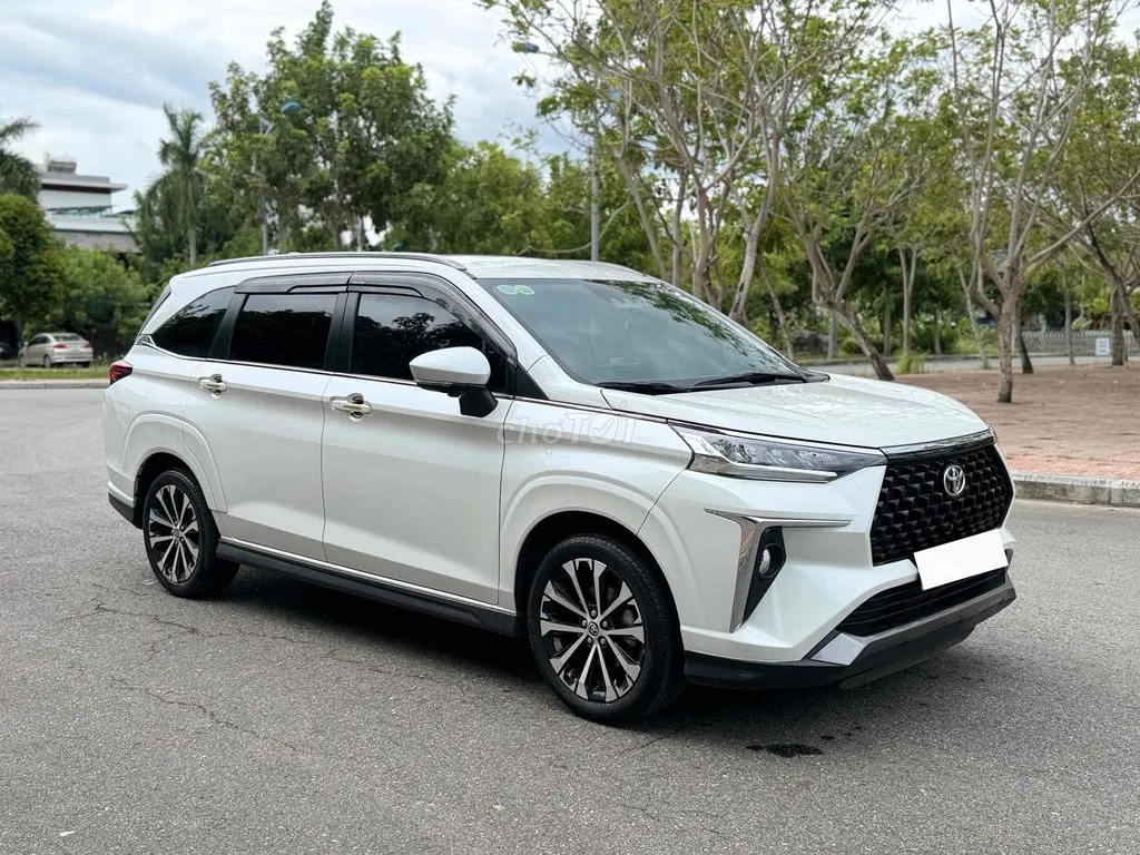Toyota Veloz Cross 2025 photo 4