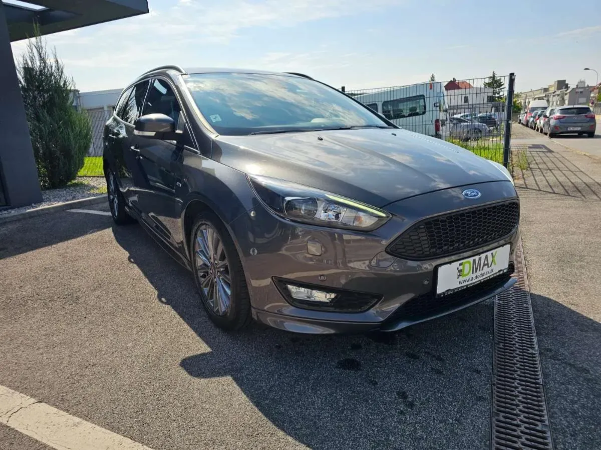 Ford Focus 2017 photo 3