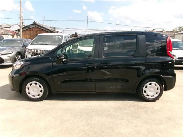 Toyota Sienna 2024 photo 2