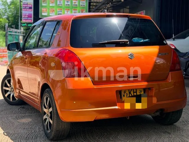 Suzuki Swift 2005 photo 3