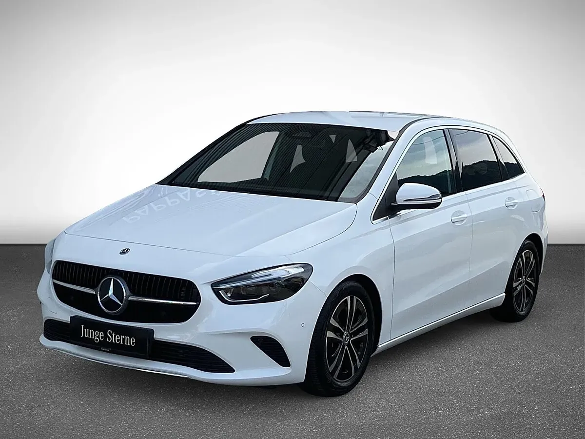 Mercedes-Benz B-Class 2024 photo 2