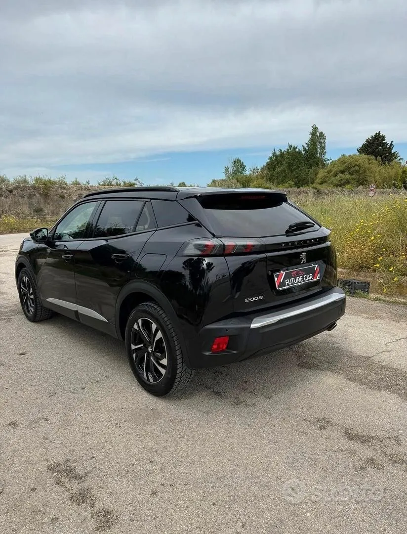 Peugeot 2008 2022 photo 4