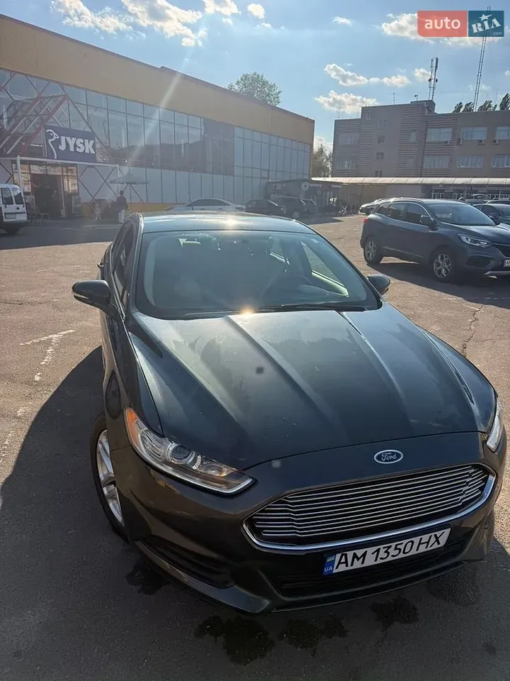Ford Fusion 2015 photo 2