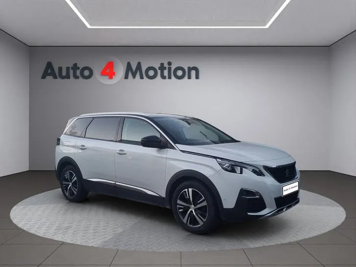 Peugeot 5008 2019 photo 3