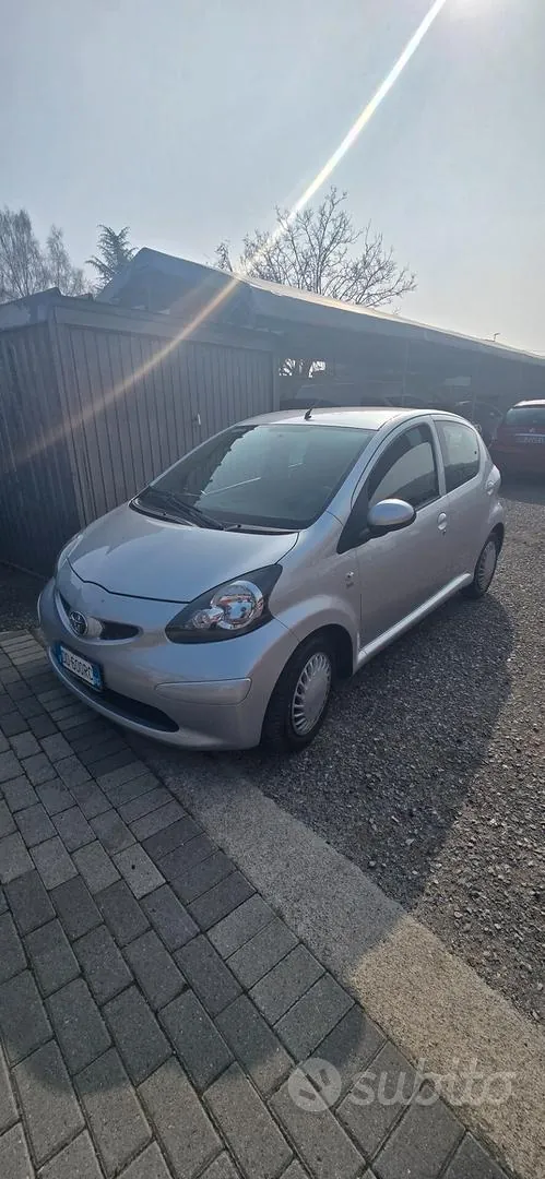 Toyota Aygo 2007 photo 2