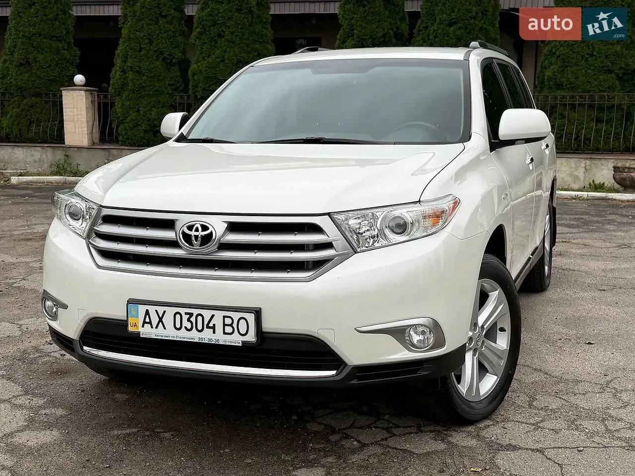 Toyota Highlander 2013 photo 2