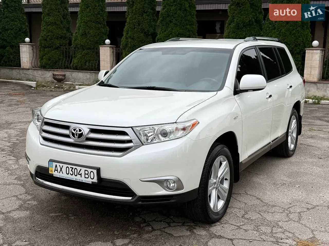 Toyota Highlander 2013 photo 4