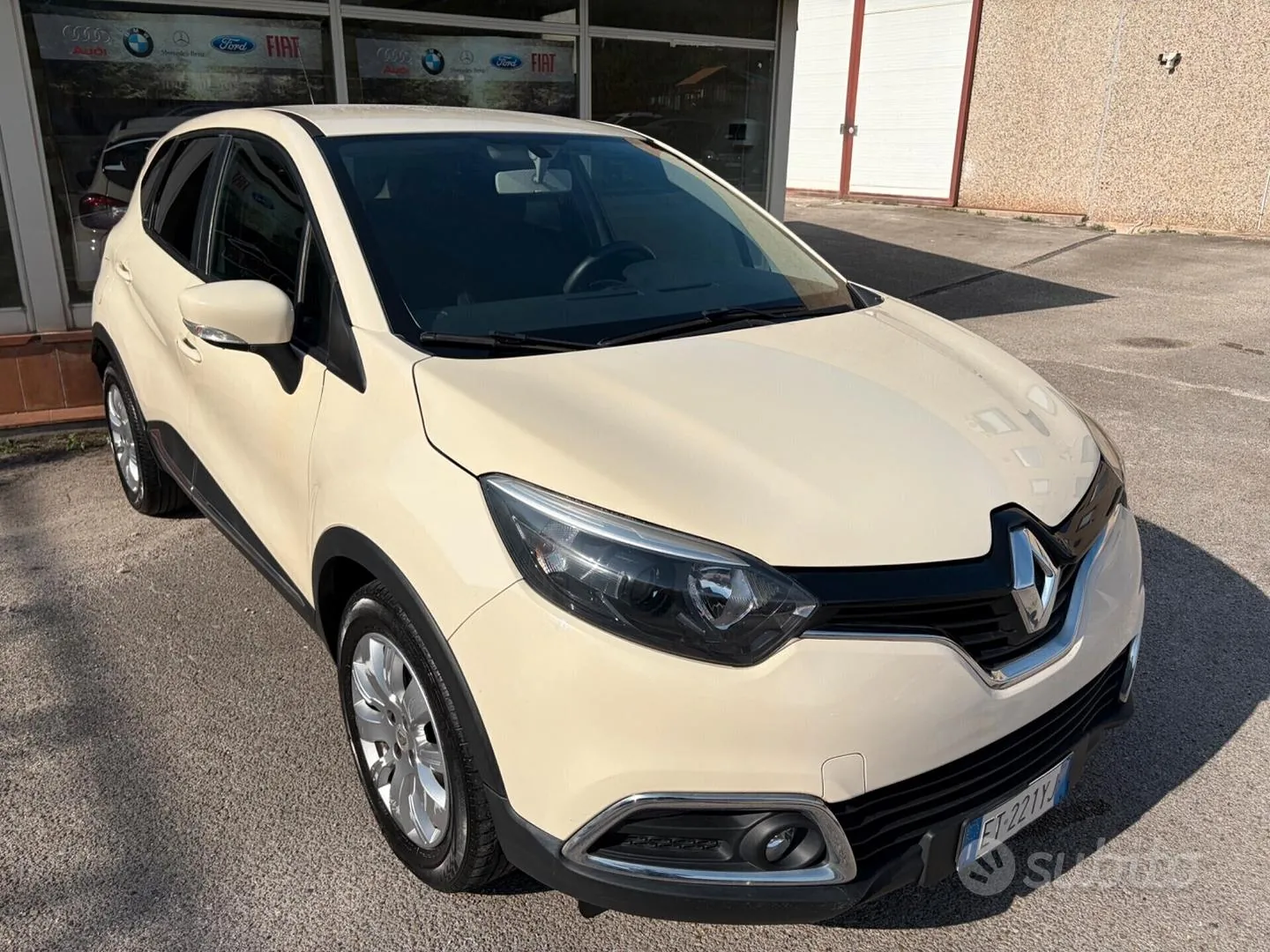 Renault Captur 2014 photo 3