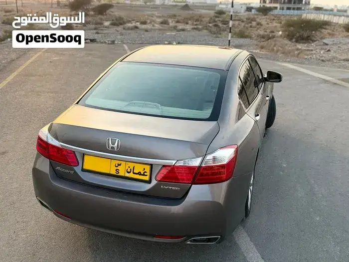 Honda Accord 2015 photo 4
