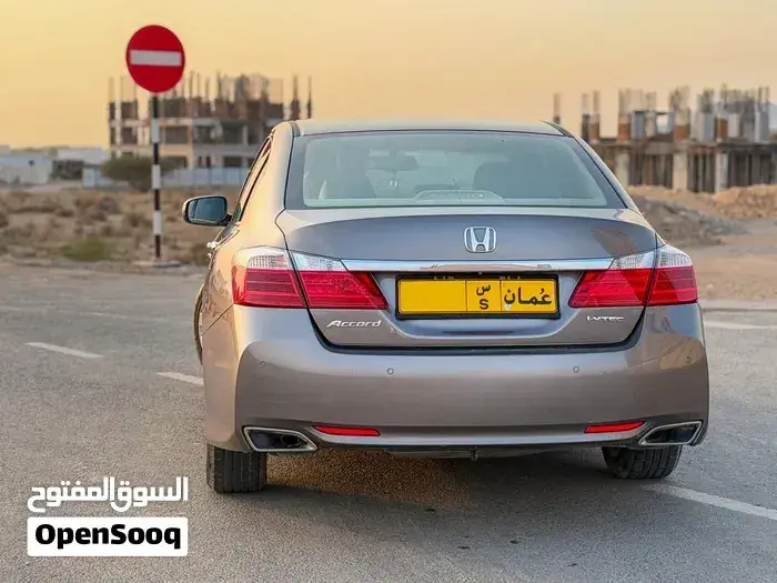 Honda Accord 2015 photo 2