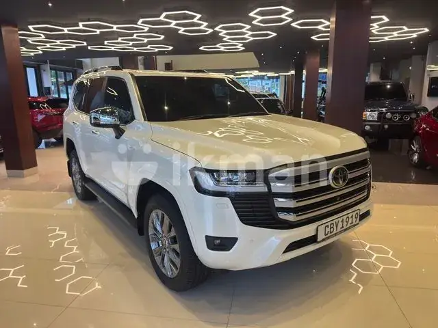 Toyota Land Cruiser Sahara
