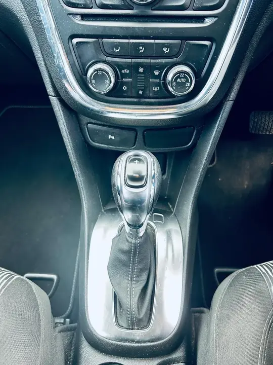 Vauxhall Mokka 2016 photo 2