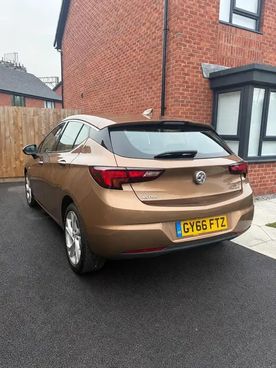 Vauxhall Astra 2016 photo 4