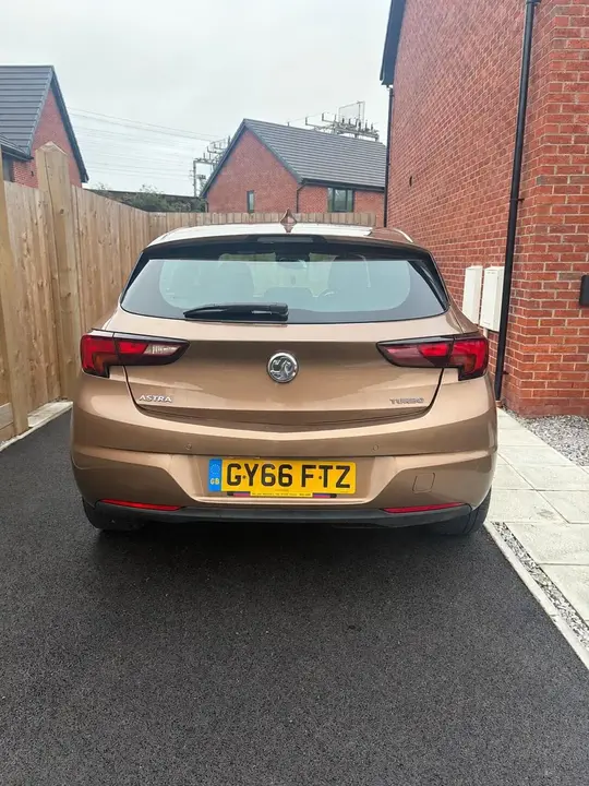 Vauxhall Astra 2016 photo 5