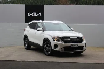 Kia Seltos 2024 photo 2