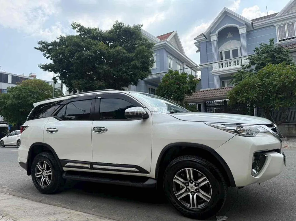 Toyota Fortuner 2020 photo 2