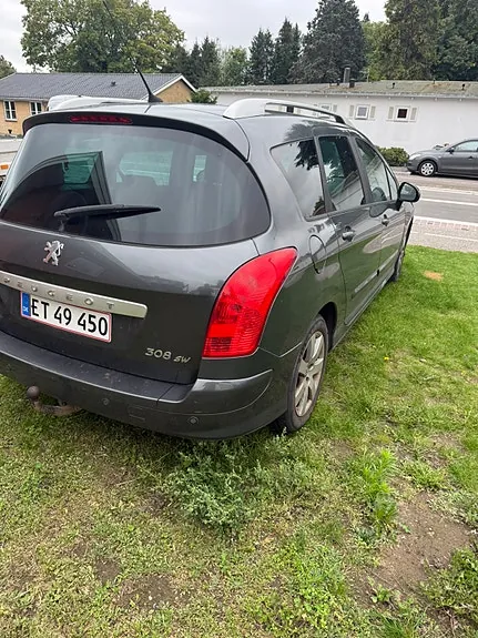 Peugeot 308 2010 photo 3