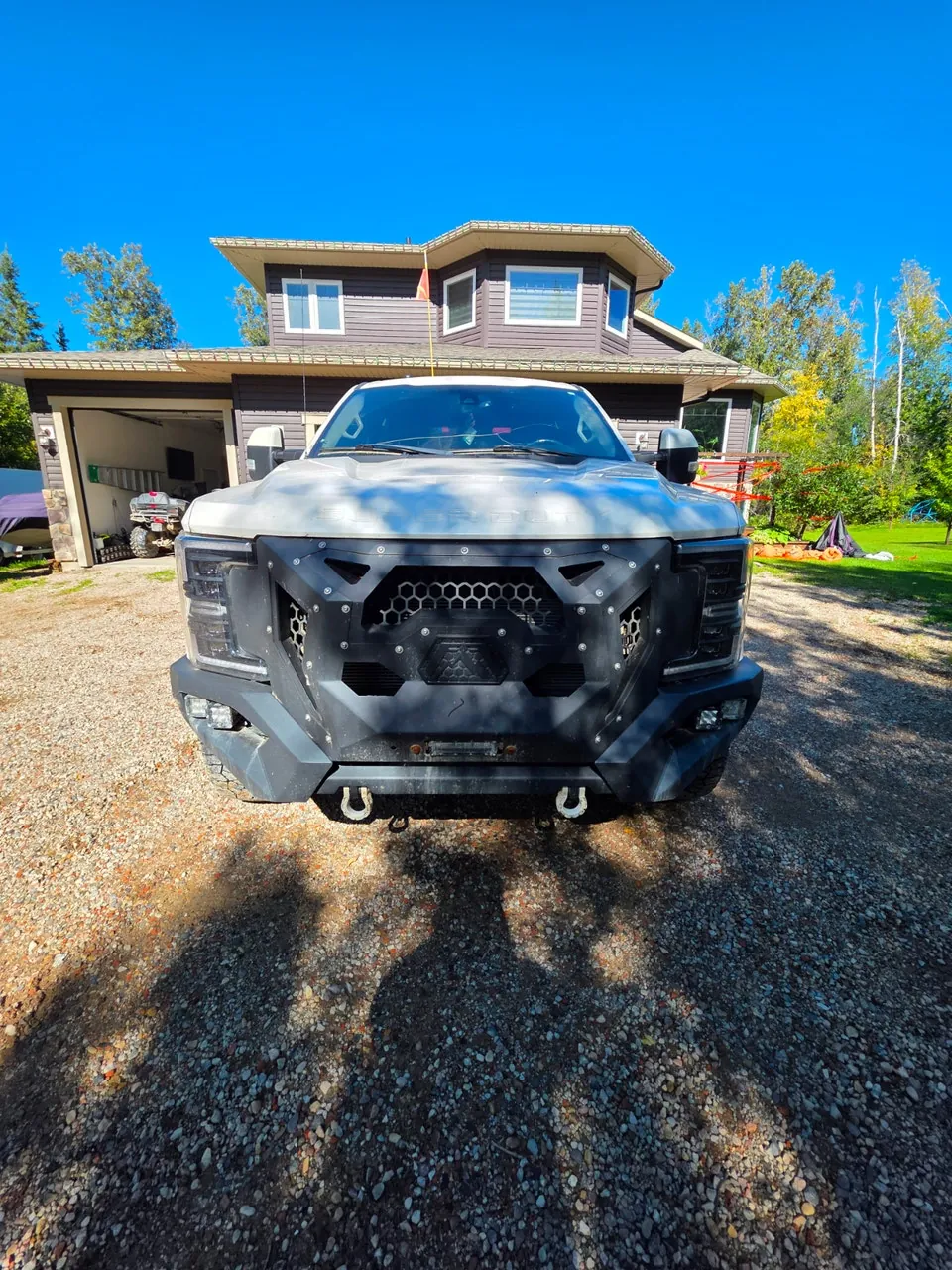 Ford F-350 Lariat 2018 photo 2