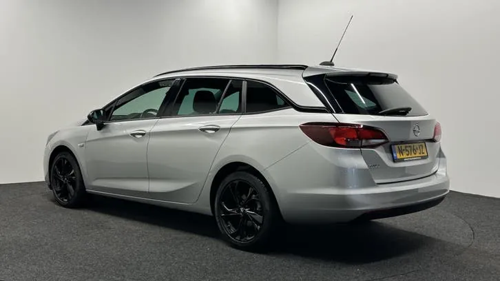 Opel Astra 2021 photo 3