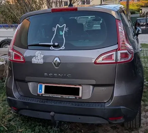 Renault Scénic 2011 photo 2