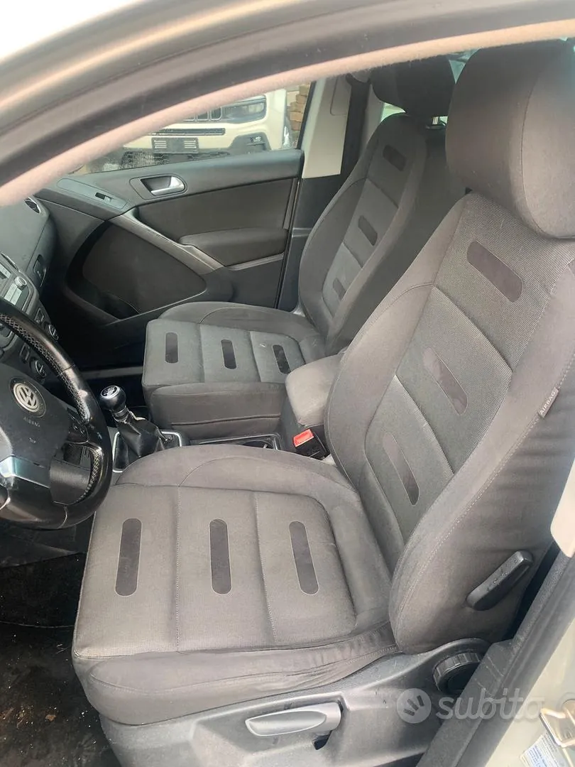 Volkswagen Tiguan 2008 photo 4