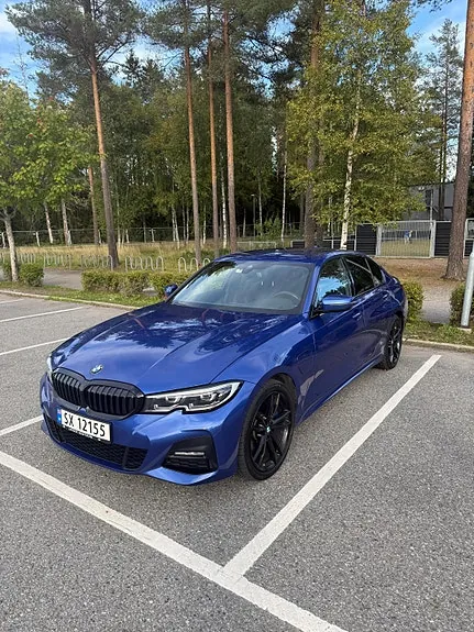 BMW 330E