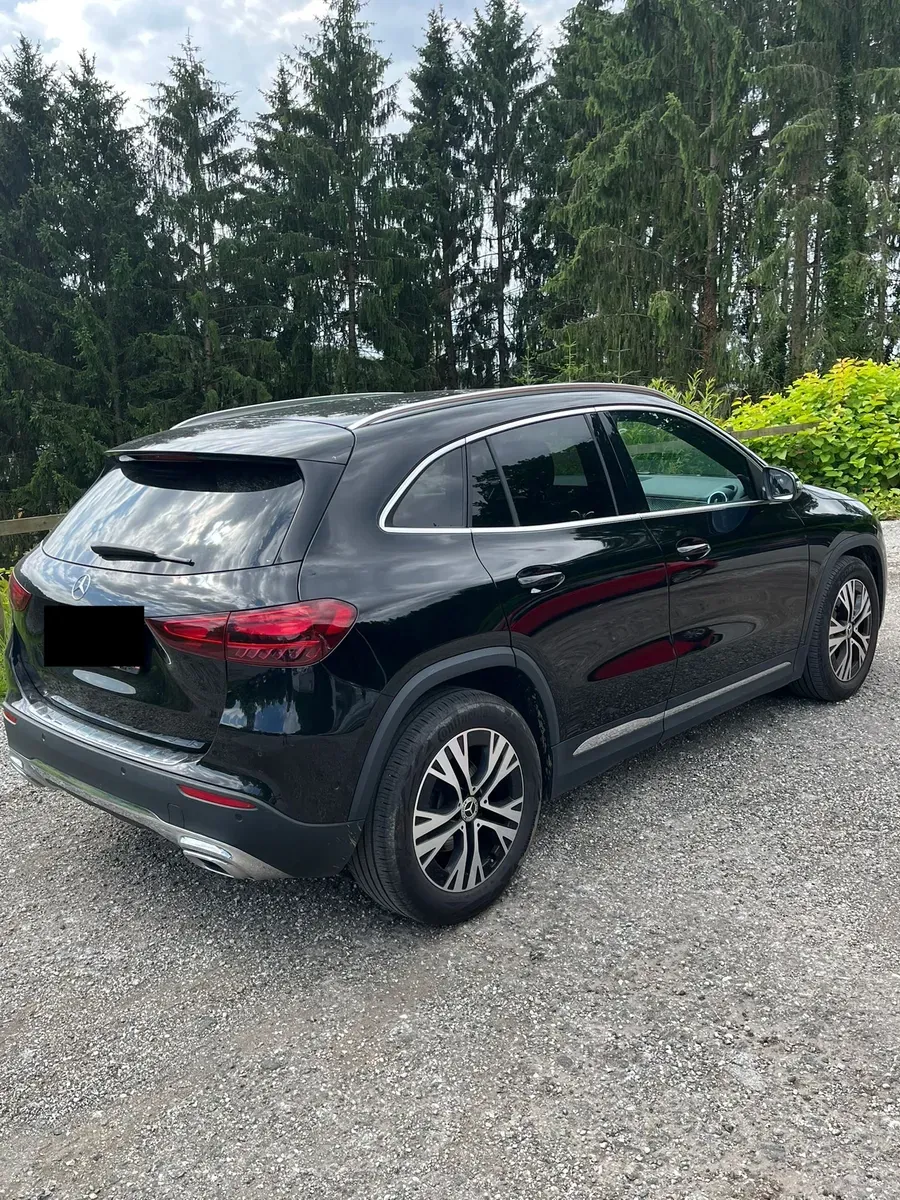 Mercedes-Benz Gla Class 2025 photo 3