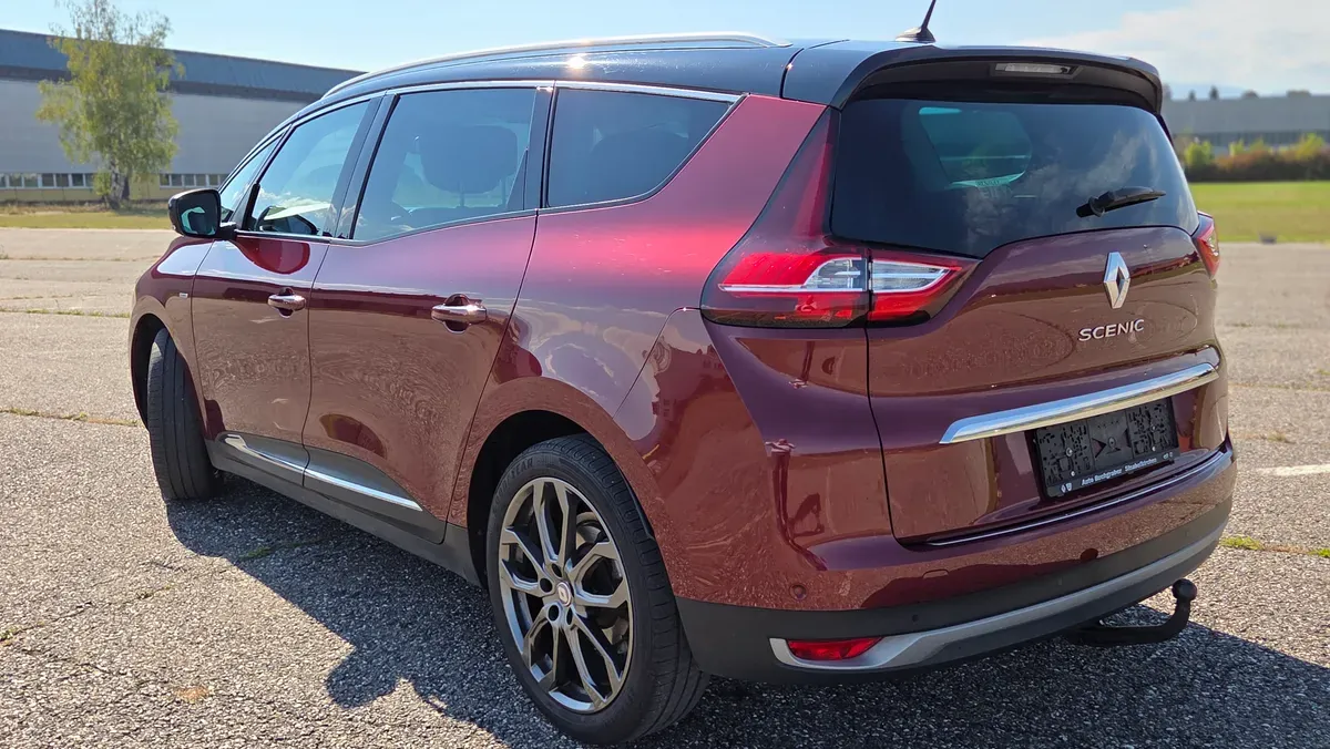 Renault Grand Scénic 2018 photo 3