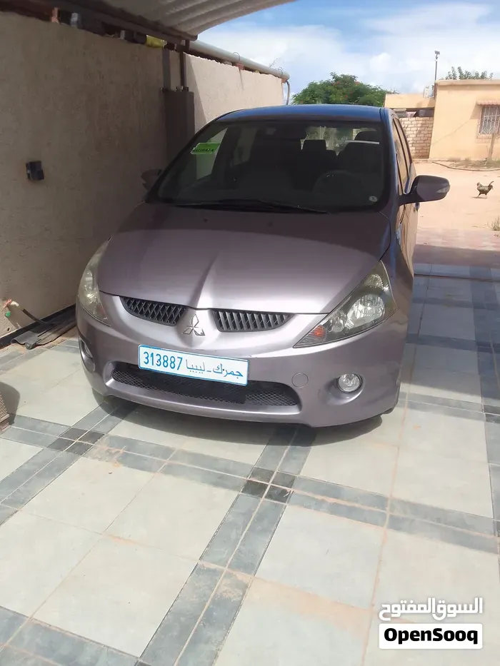 Mitsubishi Grandis