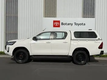 Toyota Hilux 2022 photo 5