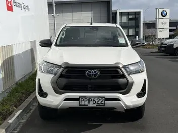 Toyota Hilux 2022 photo 4