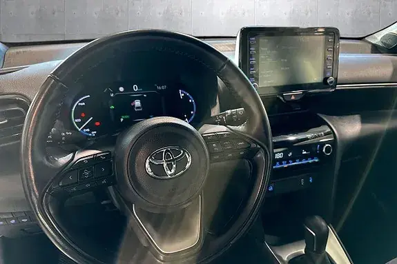 Toyota Yaris Cross 2023 photo 4