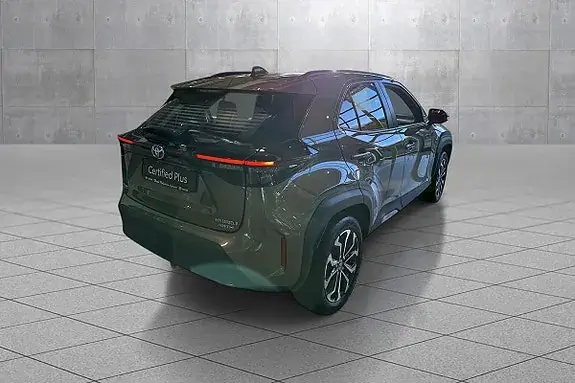 Toyota Yaris Cross 2023 photo 2