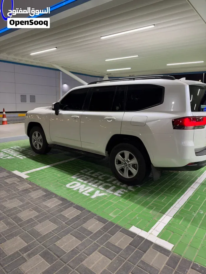 Toyota Land Cruiser 2025 photo 4