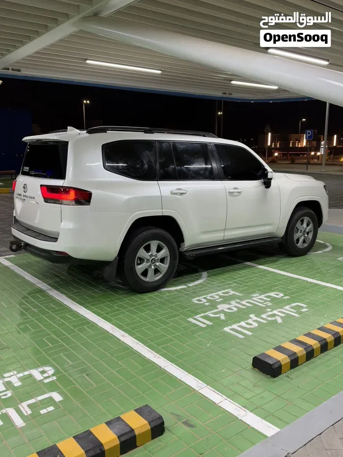 Toyota Land Cruiser 2025 photo 3