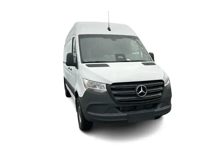 Mercedes-Benz Sprinter 2026 photo 3