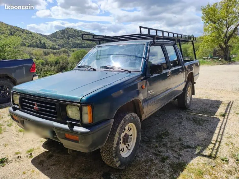 Mitsubishi L200 1996 photo 3