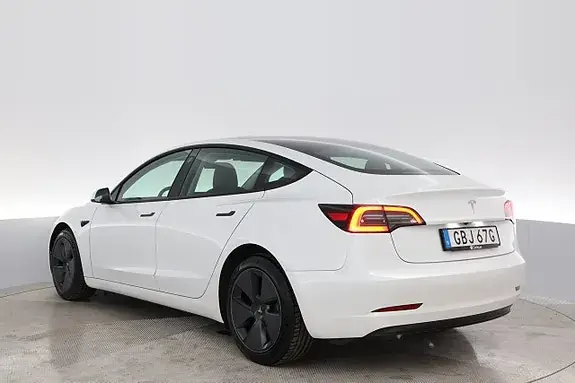 Tesla Model 3 2023 photo 4