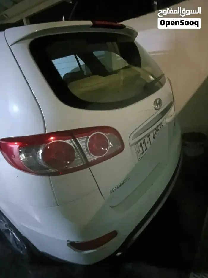 Hyundai Santa Fe 2012 photo 3