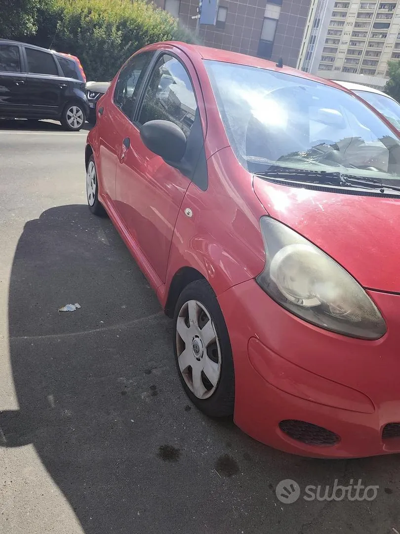 Toyota Aygo 2010 photo 2