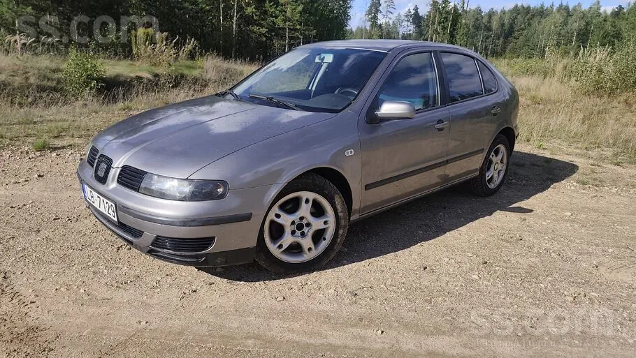 Seat Leon 2002 photo 2
