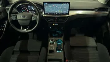 Ford Focus 2023 photo 3