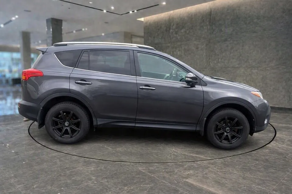 Toyota Rav4 2014 photo 4