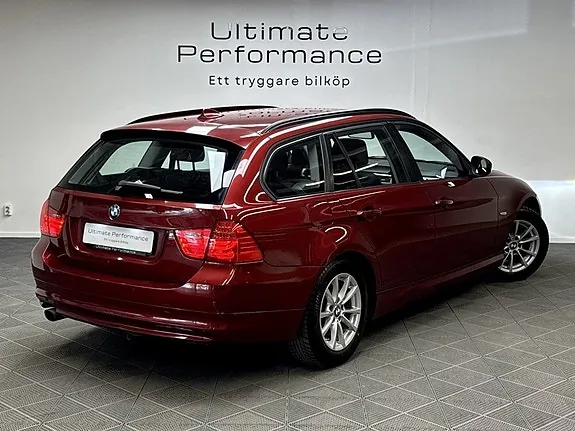 BMW 320D 2012 photo 2