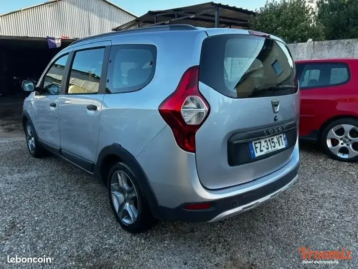 Dacia Lodgy 2021 photo 3