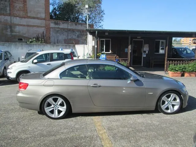 BMW 3 Series 2008 photo 2