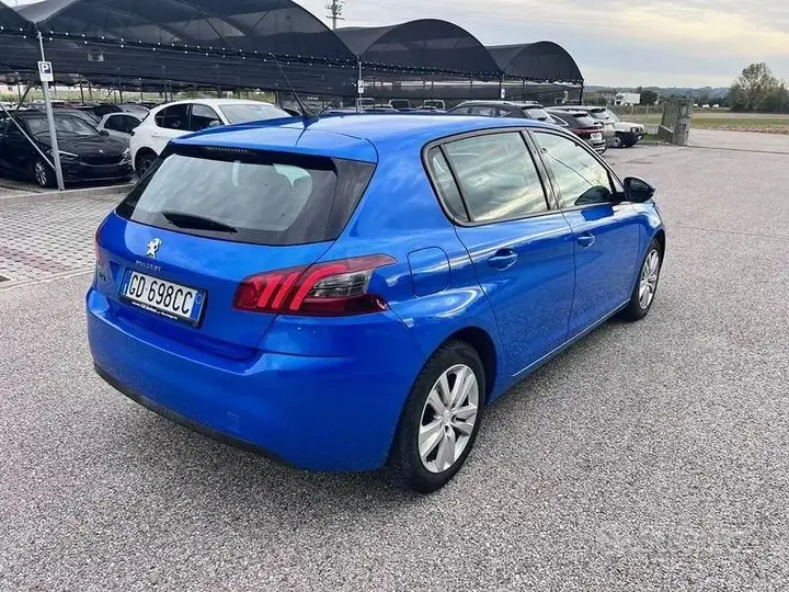 Peugeot 308 2020 photo 3