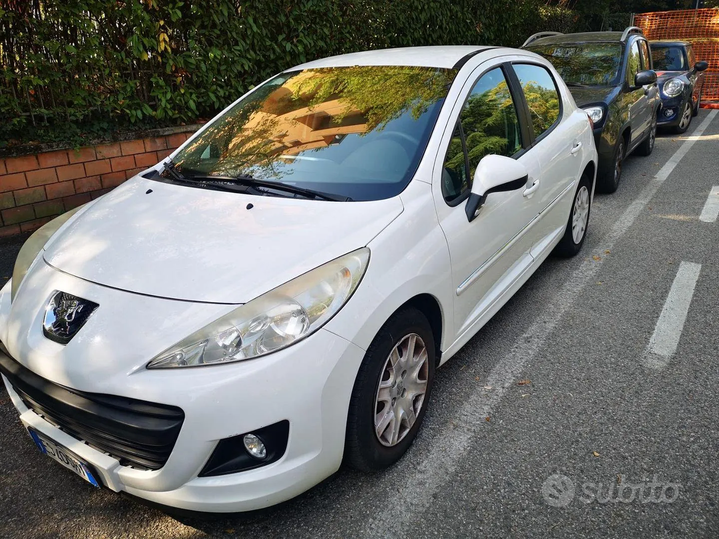 Peugeot 207 2013 photo 2