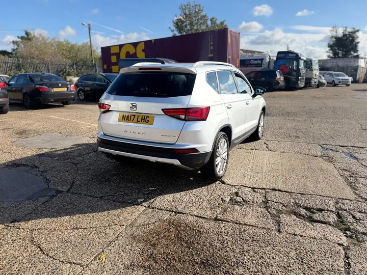 Seat Ateca 2017 photo 2