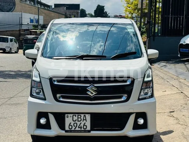 Suzuki Wagon R Stingray 2018 photo 3